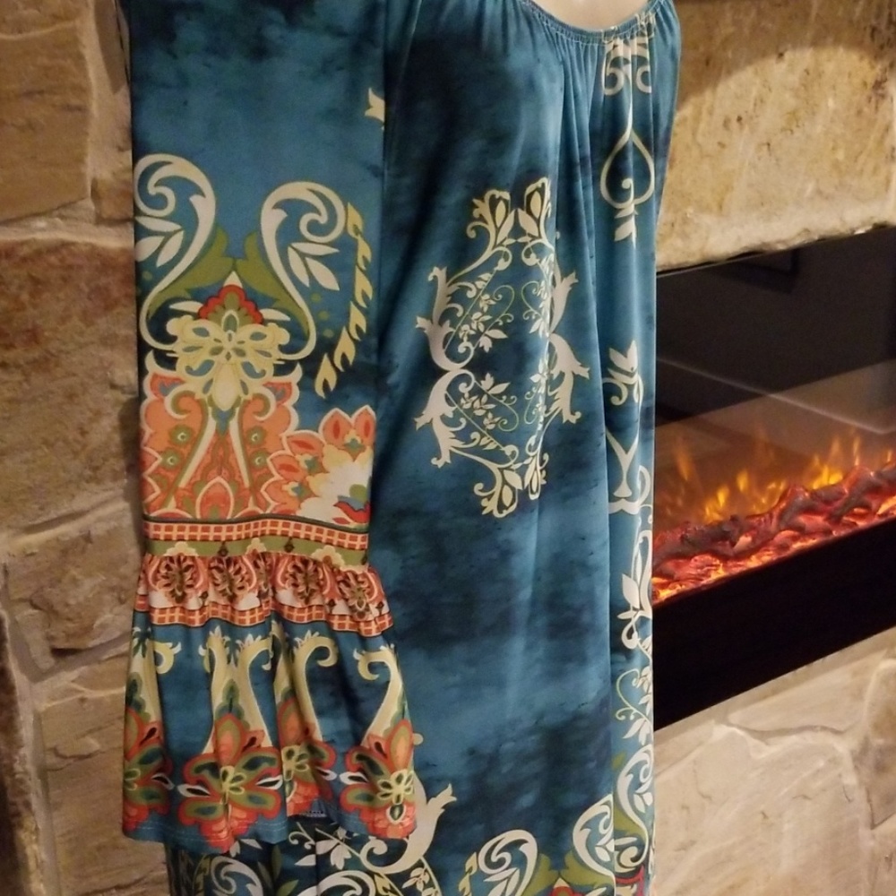 Multi Colored Dress - Picture 2 of 4